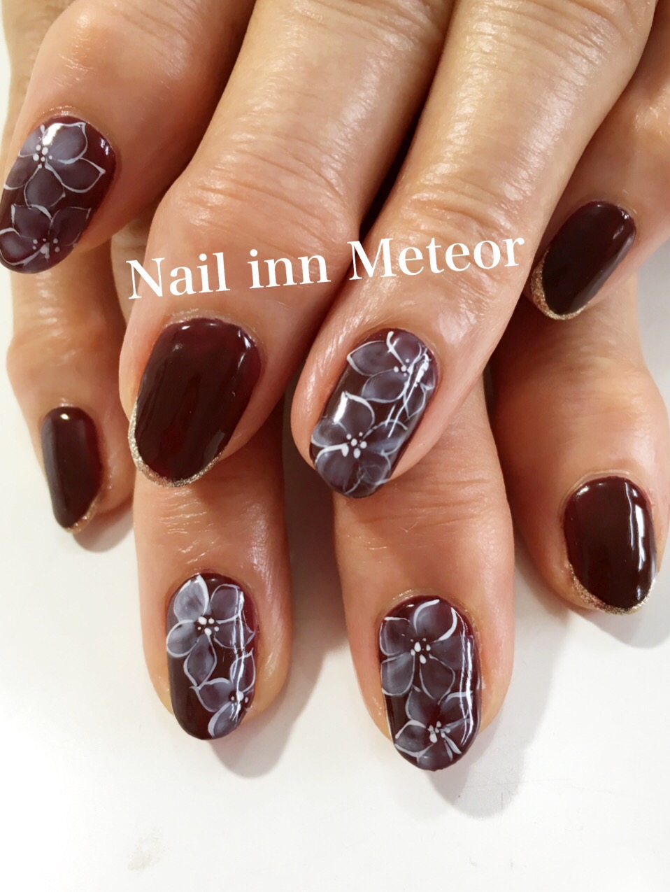 ボルドー 花 ラインフレンチ Nail Inn Meteor 大府市のネイルサロン